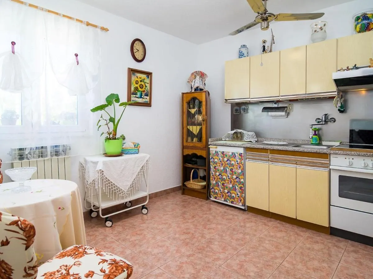 Aesthetic Holiday Home In Plano With Private Terrace Trogir