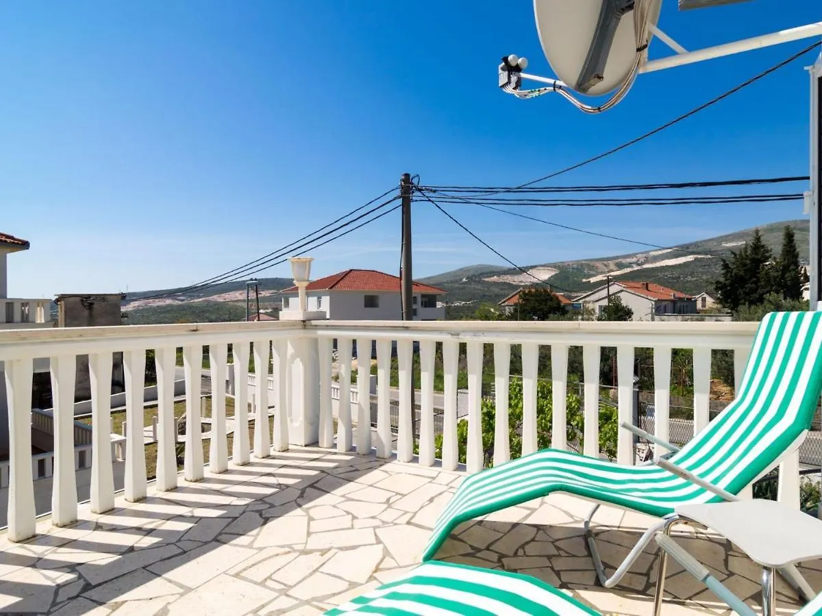 Aesthetic Holiday Home In Plano With Private Terrace Trogir Croatia